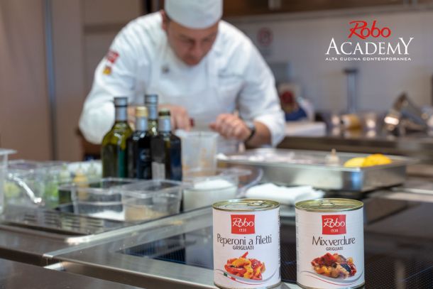 Robo Academy Webinar: Delivery creativo e cucina espressa: idee estive, vasocottura e sottovuoto